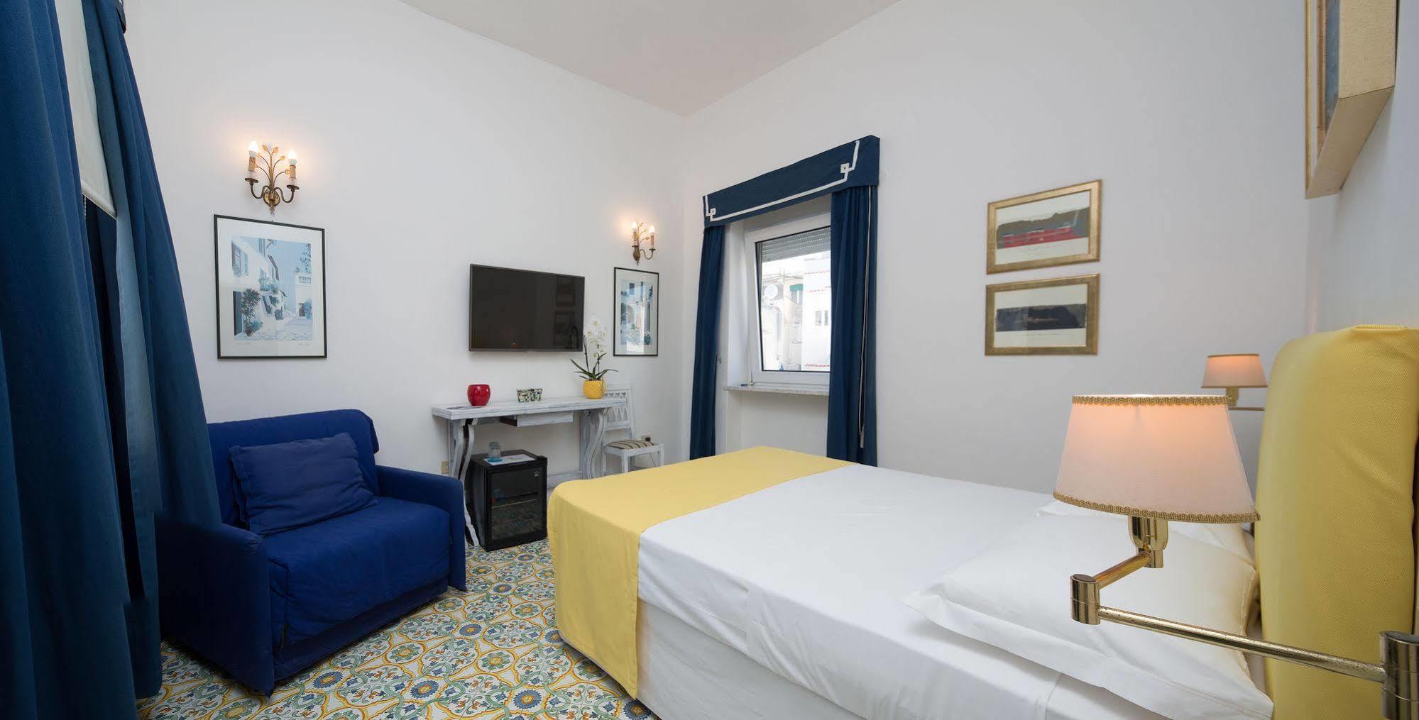 Marlin Guest House Capri Exterior foto